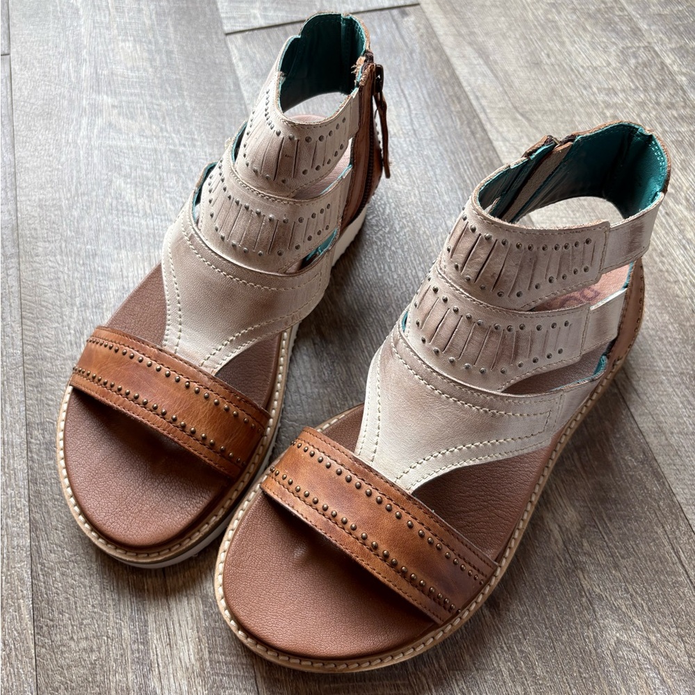 Bed Stu Brown and Beige Leather Sandals